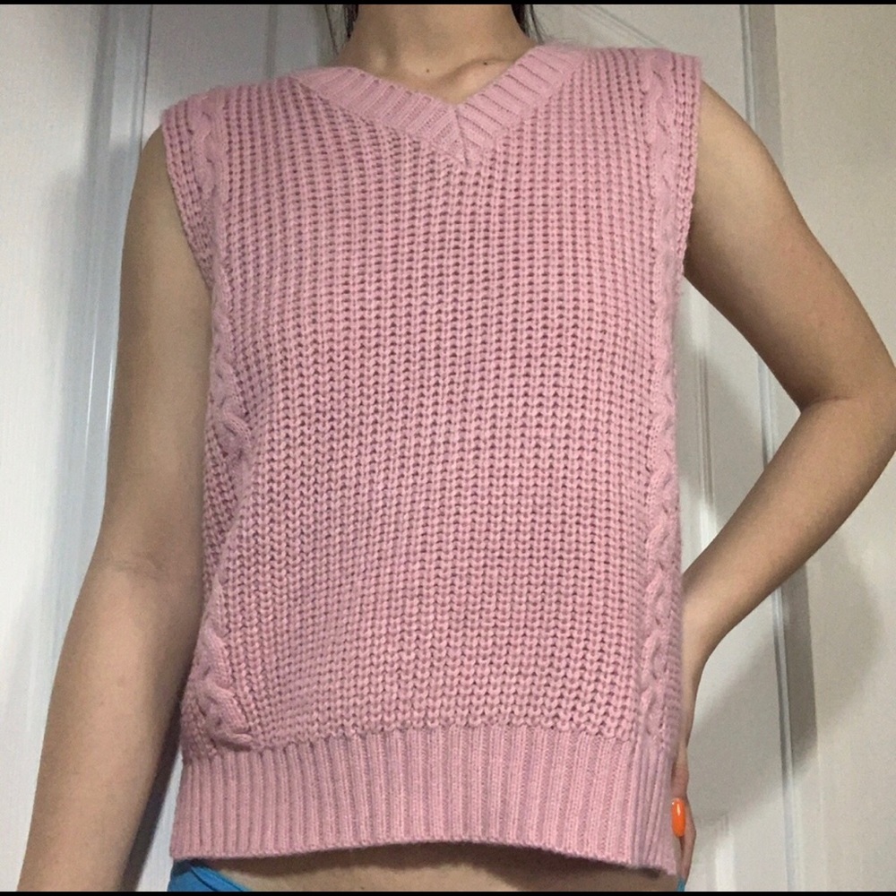 self tie chunky knitted dusty pink sweater vest
